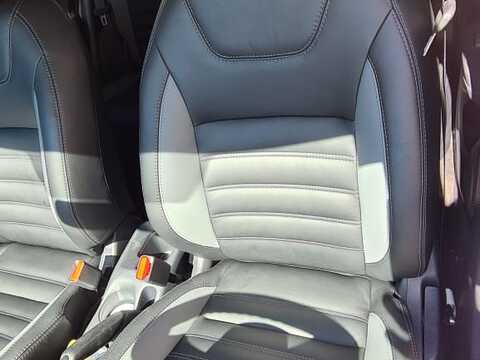 Nissan Kicks 2017 - Auto Leder - Revestimento em Couro - 12